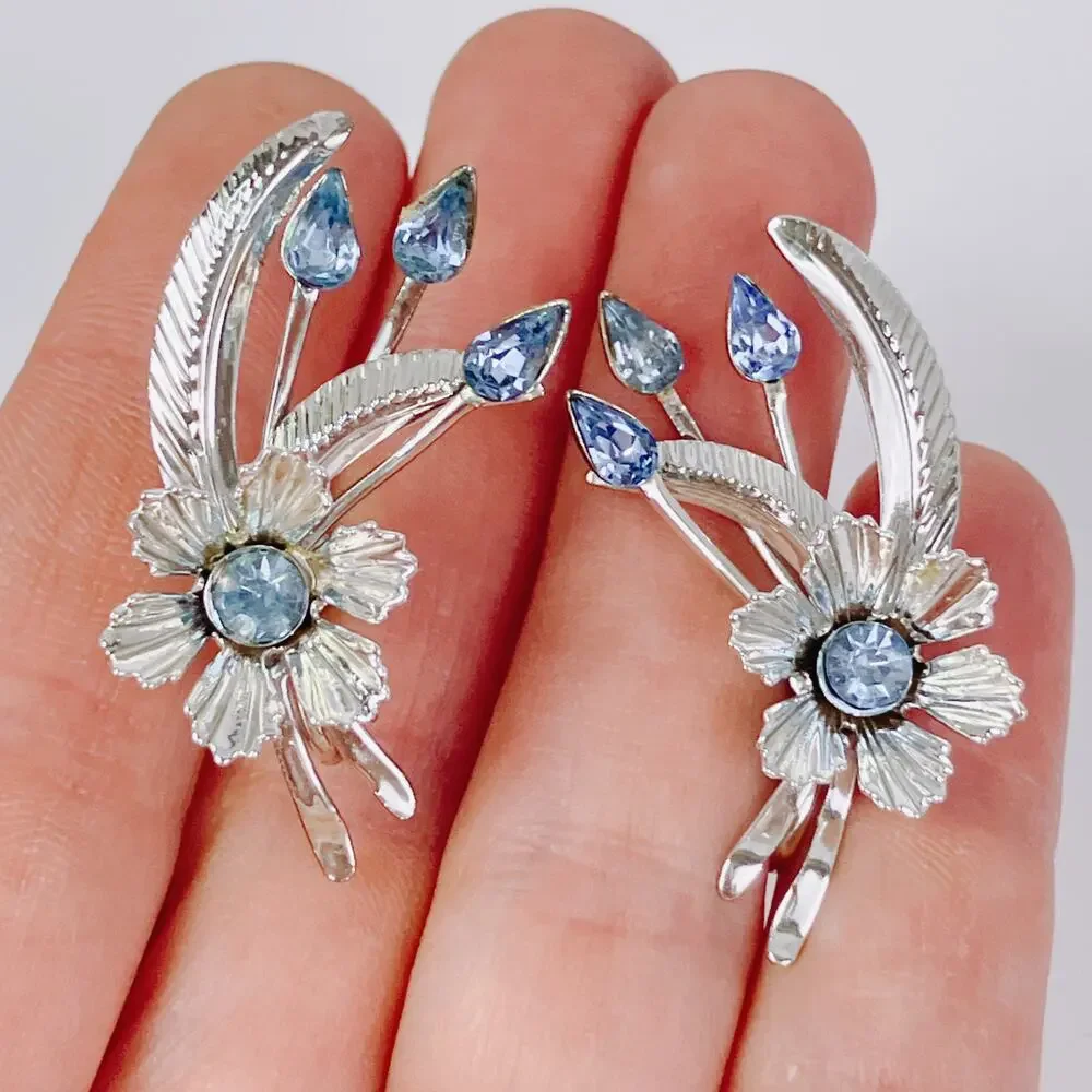 Vintage Mid Century Floral Spray Earrings Silver Tone Blue Rhinestone Screwback